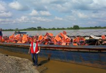 Entregan mobiliario escolar para víctimas del sur de Bolívar