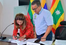 Vicepresidenta firmó “Pacto por Cartagena” con el alcalde (e) Pedrito Pereira