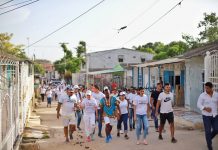 A Yolanda Wong la acompañan las comunidades