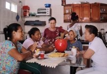 Yolanda Wong ” 24/7 con tu barrio”, una agenda confiable para los cartageneros