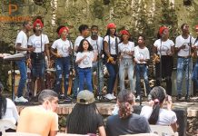 El coro de Tierrabomba, ángeles isleños que son la voz del mar
